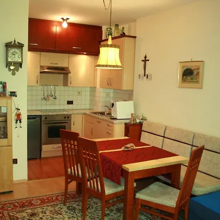 Thermen דירה מראנו